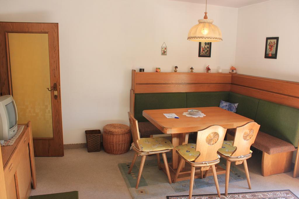 Haus Sigrid Apartment บาด ไคลน์เคิร์ชไฮม์ ภายนอก รูปภาพ
