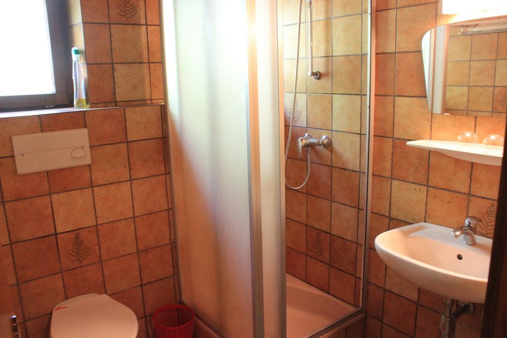 Haus Sigrid Apartment บาด ไคลน์เคิร์ชไฮม์ ภายนอก รูปภาพ